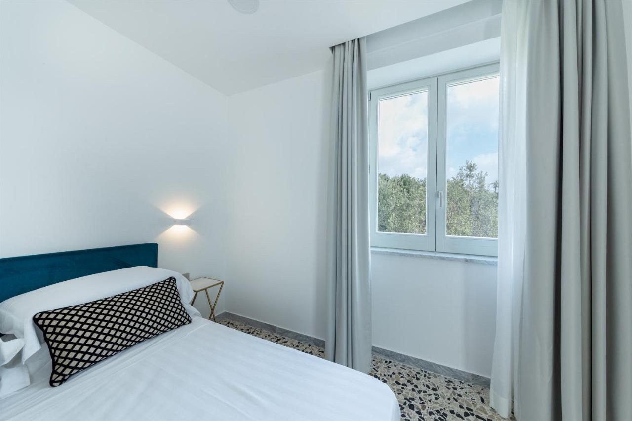 Riama Agriresort Neapel Rum bild